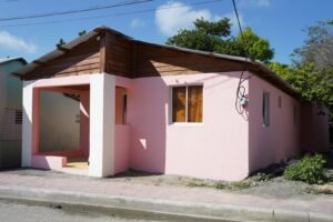 Gobierno, a través de Desarrollo de la Comunidad, entrega vivienda en Las Matas de Farfán